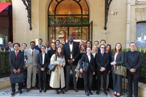 Luxury_Hotelschool_Paris_Visite_Plaza_Athenee_Ecole_Hoteliere (1)-min