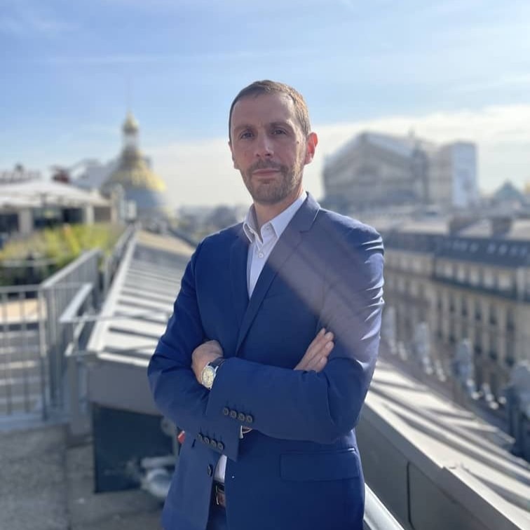 Romain_Bernard_Alumni